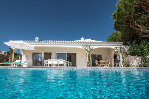 Private pool at Villa Florabella